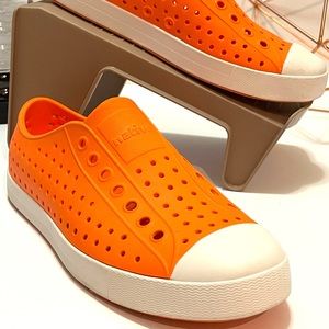 Native Jefferson Adult Size Orange Slip On W8